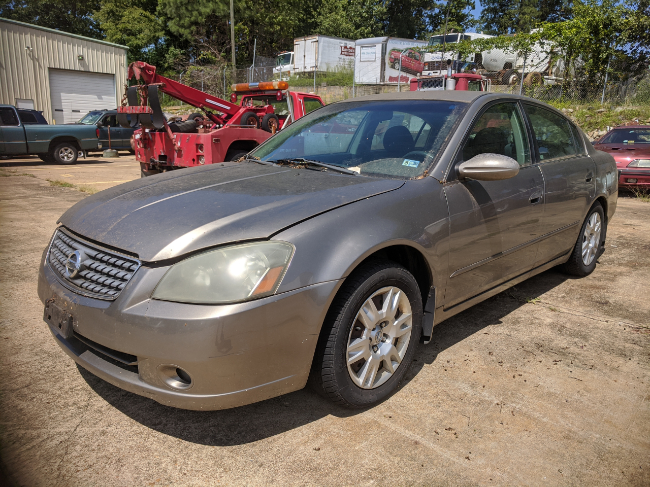 Click for price on this 2005 Nissan Altima